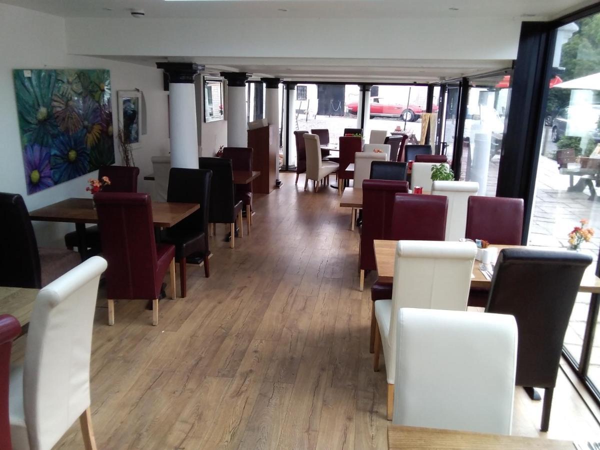 The Pack O' Cards Hotel Combe Martin Buitenkant foto